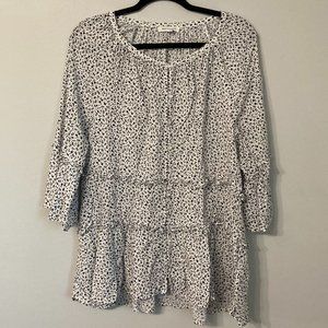 BEACH LUNCH LOUNGE Blouse Size Medium White with Black Floral Coastal Grandma